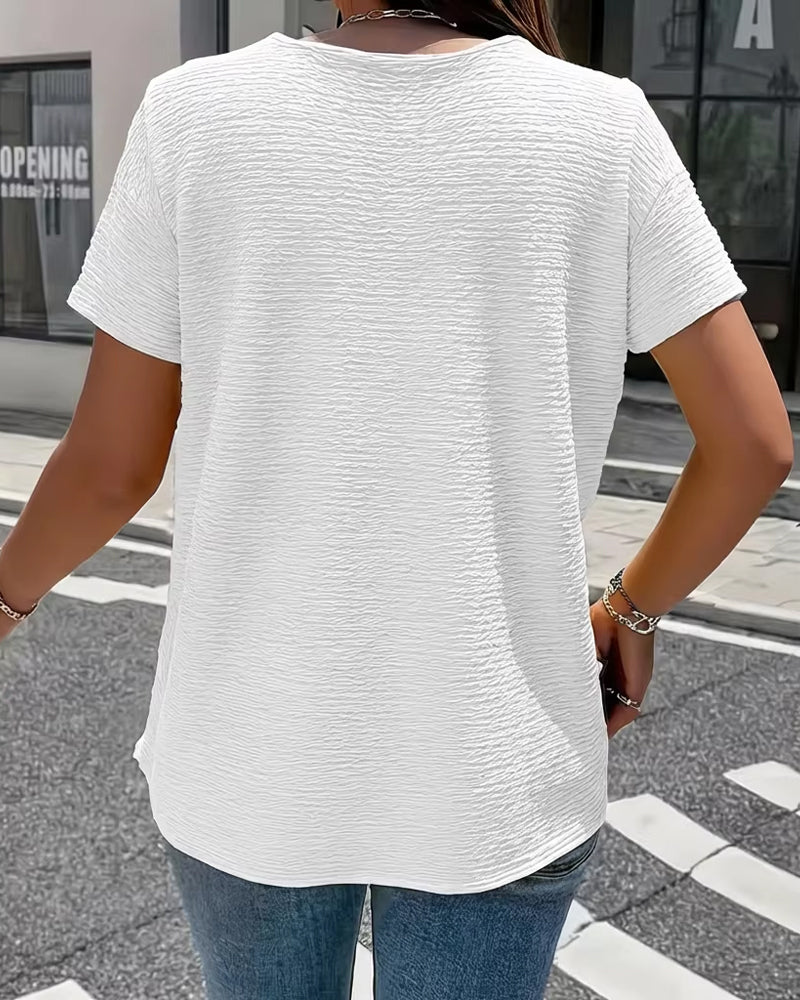 LUMORAE™ | WOMEN'S T-SHIRT WITH BUTTON-UP PETER PAN COLLAR