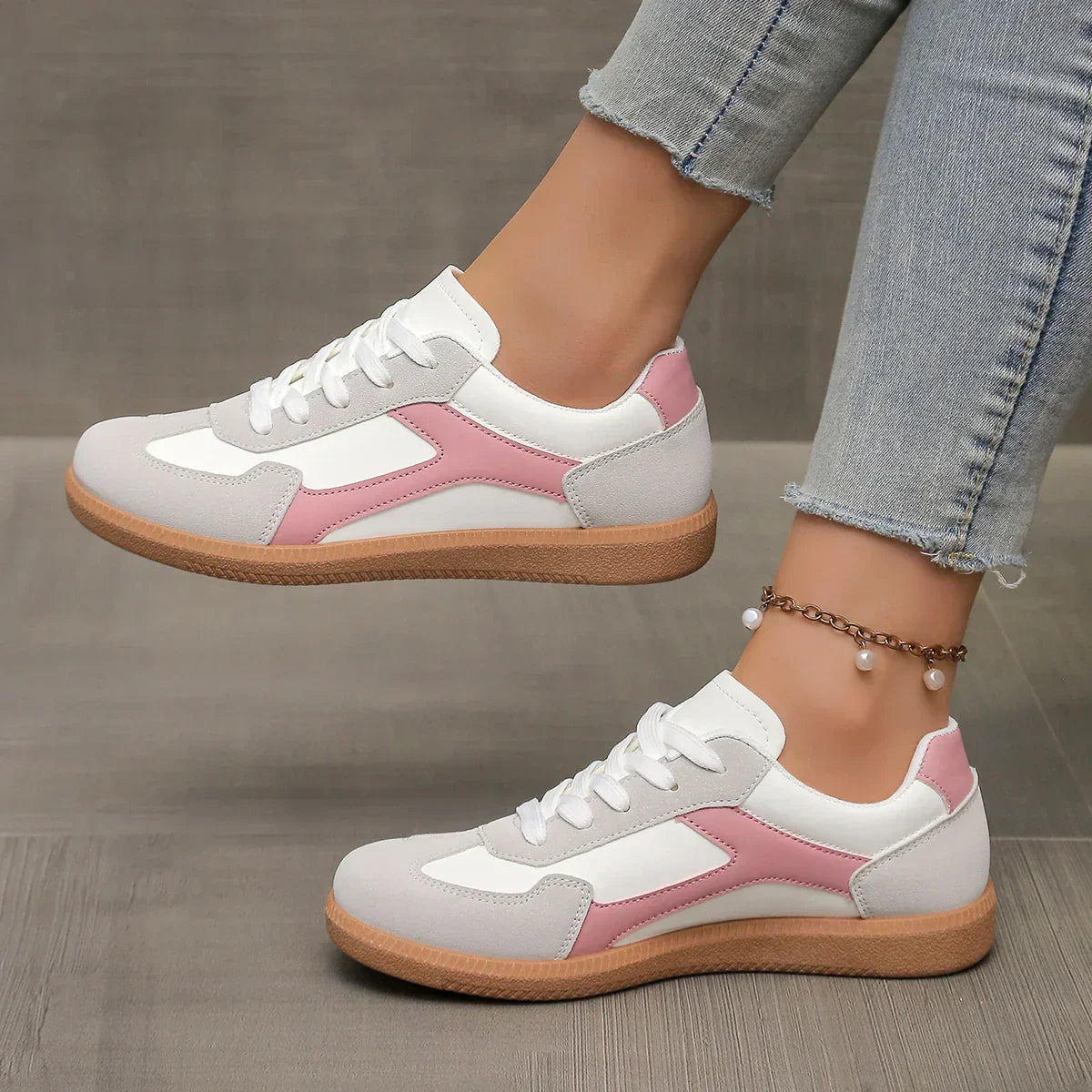 Desirée - Casual Chic Sneaker