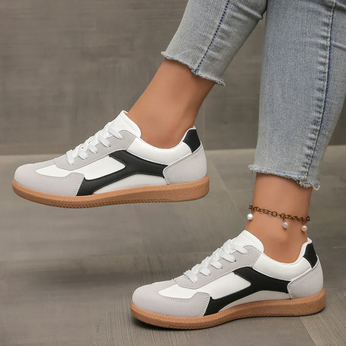 Desirée - Casual Chic Sneaker