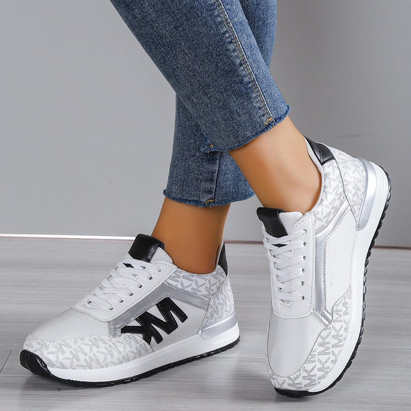 Vanya - Classic Comfort Sneakers