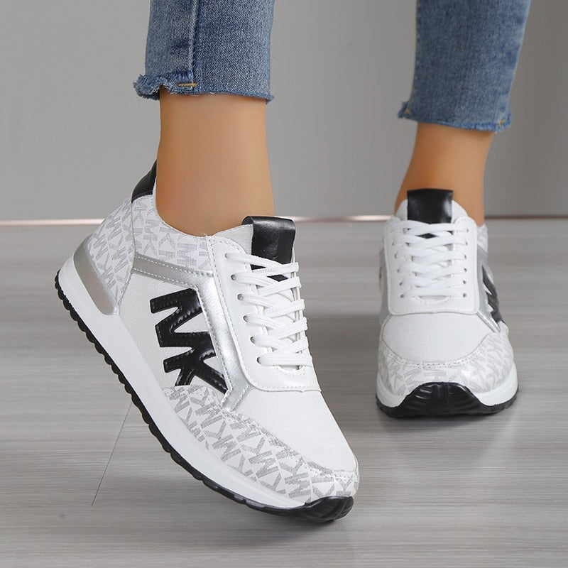 Vanya - Classic Comfort Sneakers